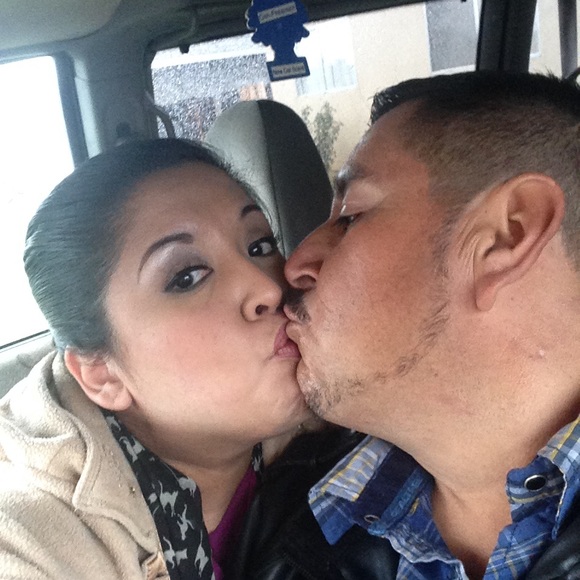 Meet your Posher, Sandie - Picture 1 of 1